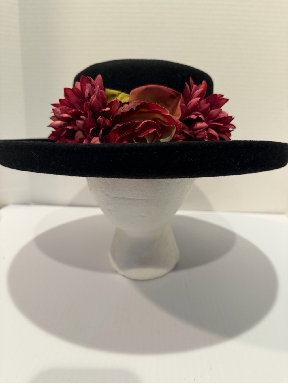 Vintage Toucan New York Los Angeles Women’s Black Wool Felt Bowler Floral Hat